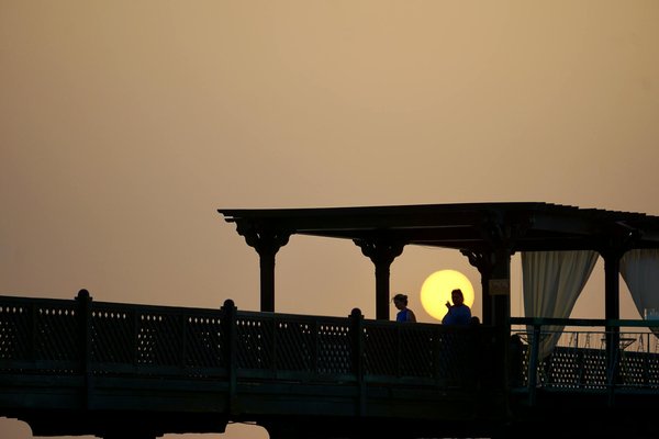 What Are the Best Ways to Save Money on a UK Vacation?