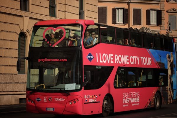 Unleash your adventure: best hop-on hop-off bus in rome